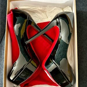 Bianca 140 patent calf  Christian Louboutin size 38.5